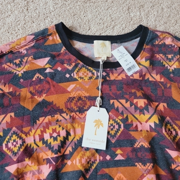 NWT The Westside Brand Alana Pullover XS - Picture 6 of 7
